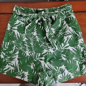 Talbots Palm Leaf Pattern High Waist Shorts